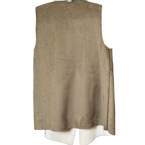 Faux Sherpa Lined Faux Suede Open Front Vest Susina Small - Picture 7 of 7